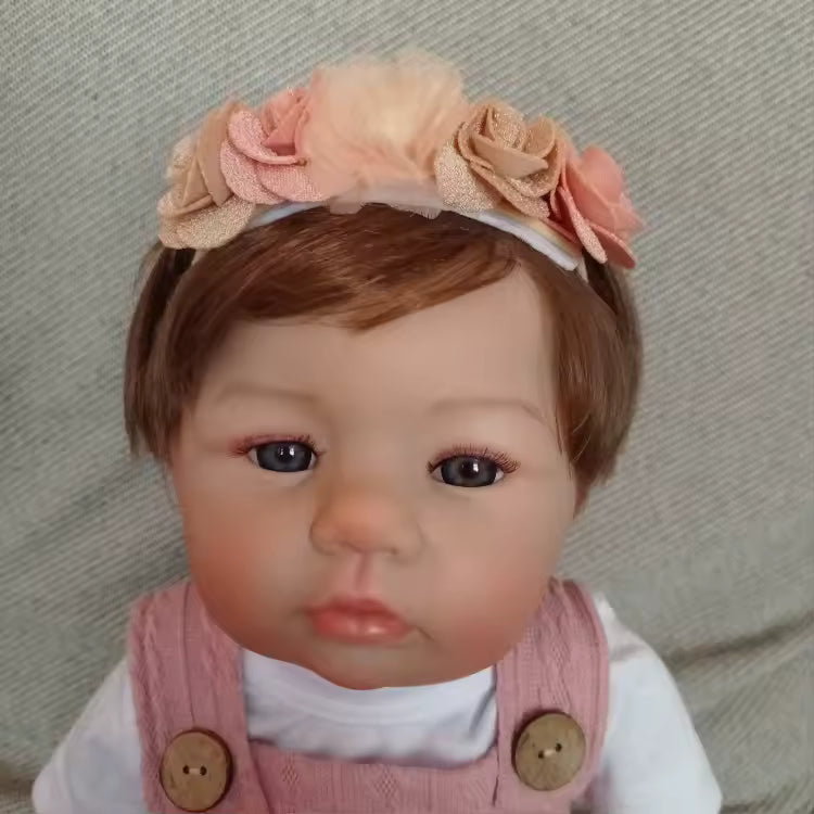 Lalka Reborn Sara 49 cm – realistyczna dziewczynka z miękkiego winylu