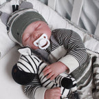 55 cm – śpiąca lalka reborn z ręcznie malowanymi detalami i włosami