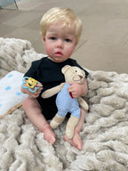 Lalka Reborn 55 cm – realistyczny chłopiec z niebieskimi oczami