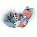 Lalka Reborn Levi 45 cm – realistyczna śpiąca dziewczynka