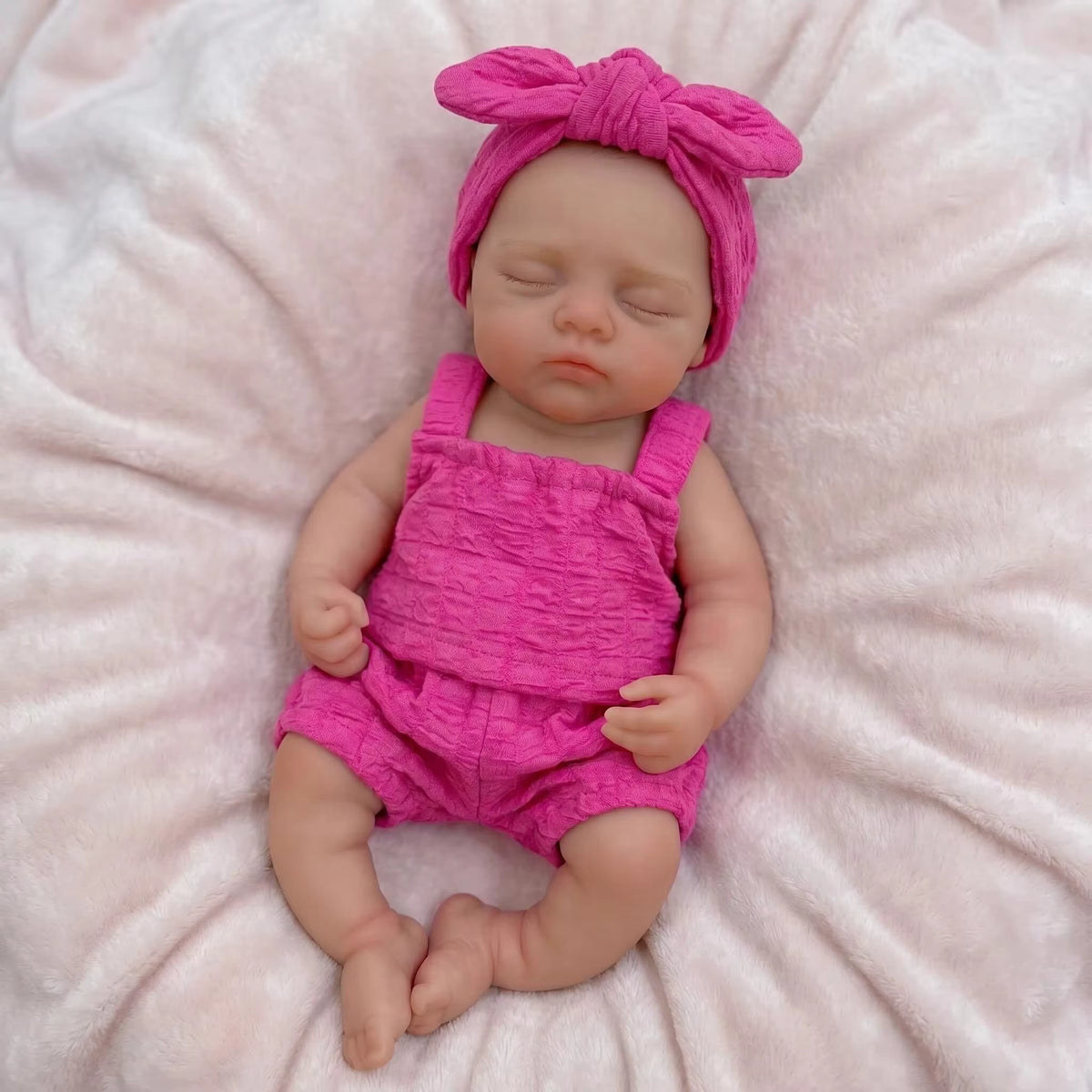 Lalka Reborn Irys 30 cm – śpiące niemowlę z miękkiego silikonu