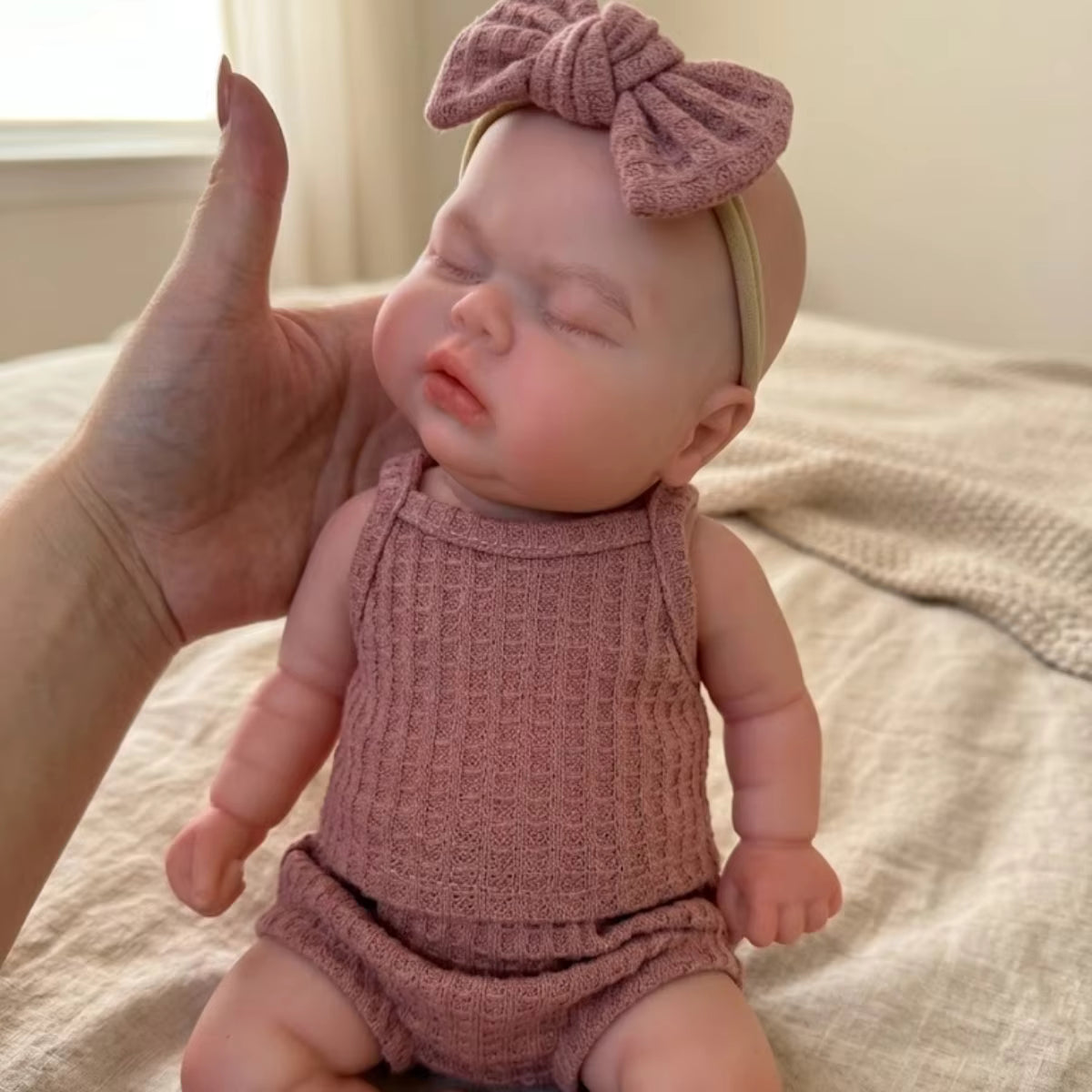 Lalka Reborn 33 cm – realistyczna dziewczynka z miękkiego silikonu