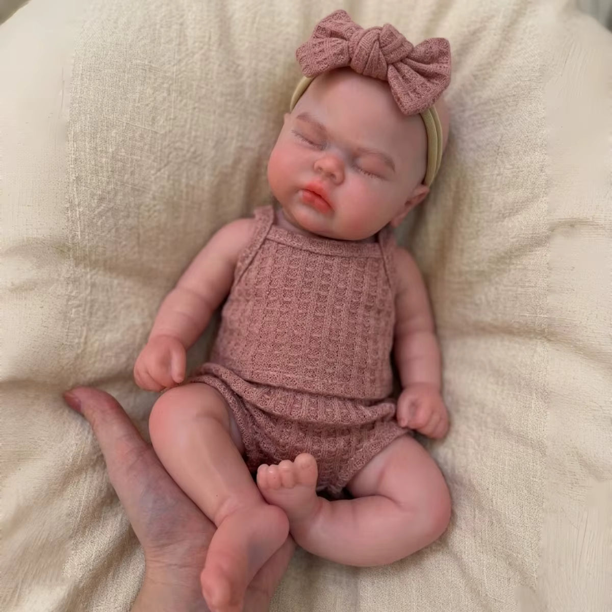 Lalka Reborn 33 cm – realistyczna dziewczynka z miękkiego silikonu
