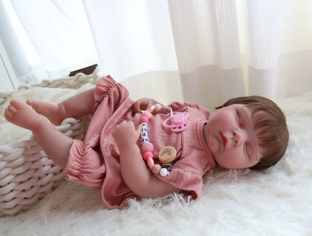 Lalka Reborn Mila 50 cm – realistyczne niemowlę z miękkim korpusem