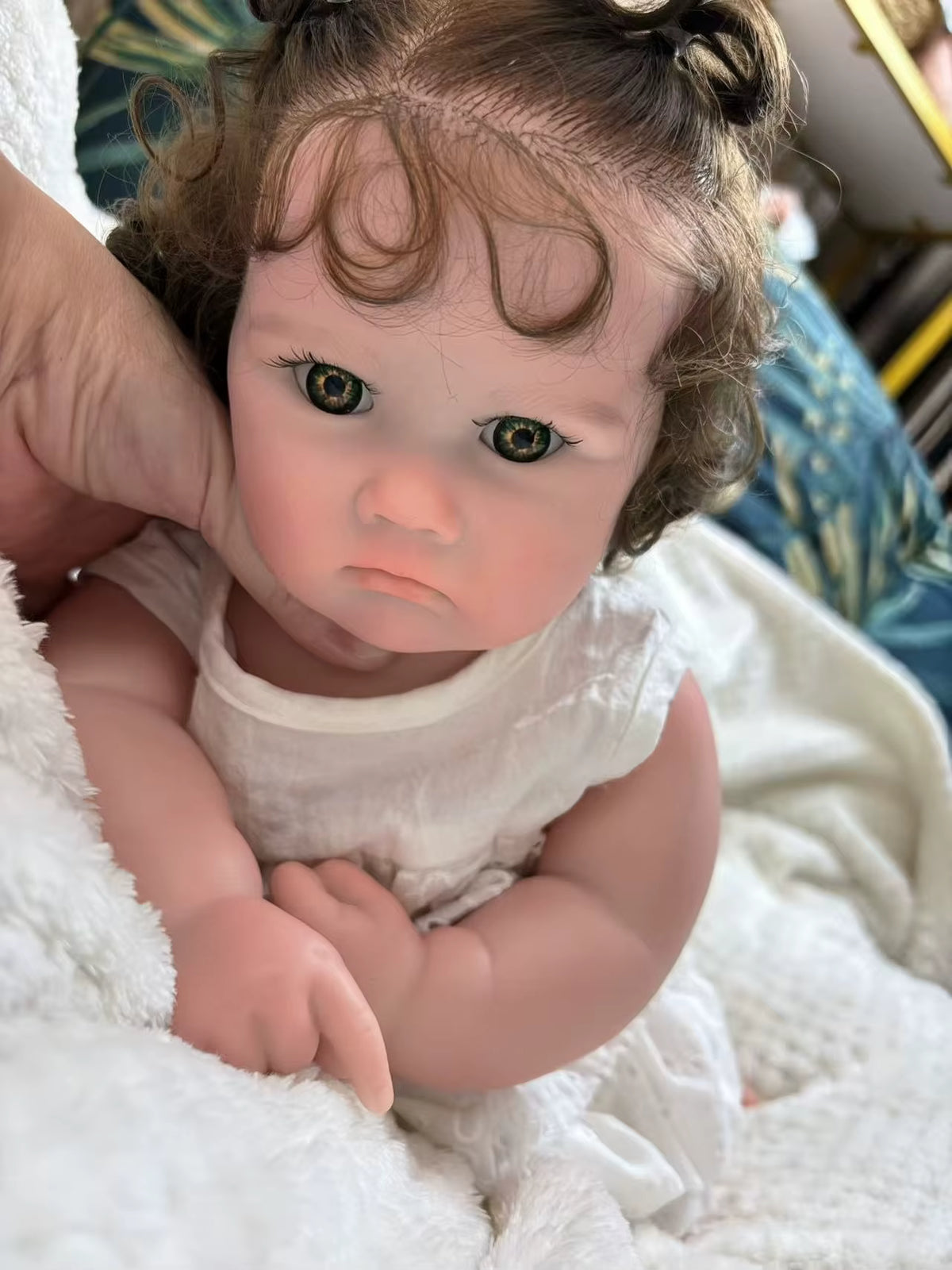 Lalka Reborn Charlotte 45 cm – silikonowa dziewczynka z otwartymi ustami
