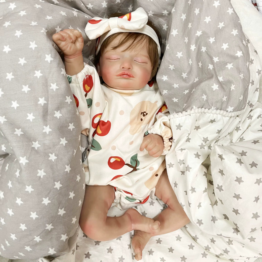 Lalka Reborn Rosie 48 cm – śpiące niemowlę z miękkim materiałowym korpusem