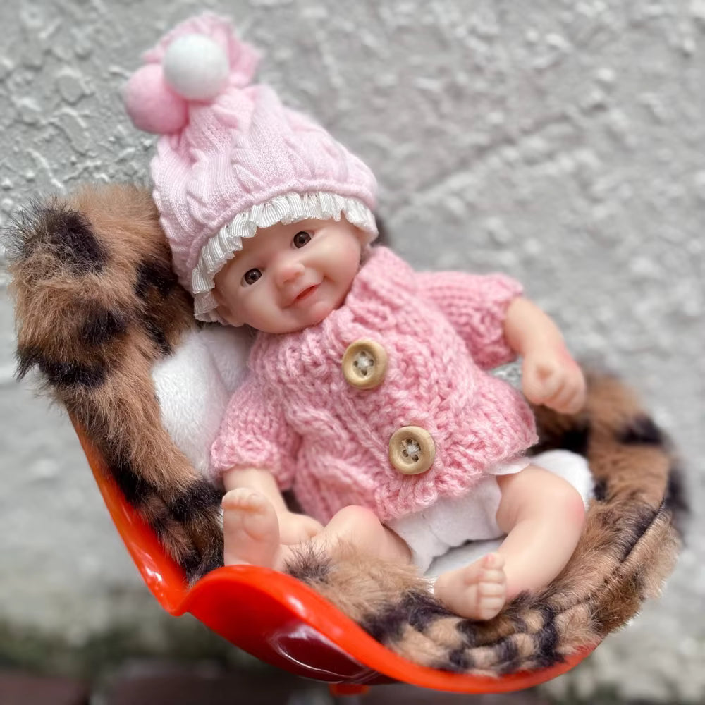 Lalka Reborn Viviene 15 cm – miniaturowa dziewczynka z niebieskimi oczami