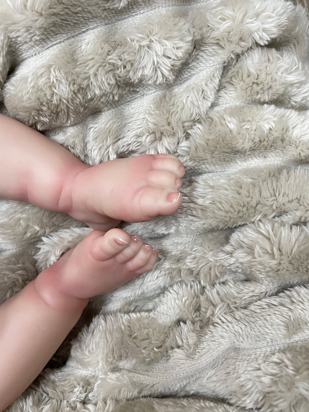 Lalka Reborn 55 cm – realistyczny chłopiec z niebieskimi oczami