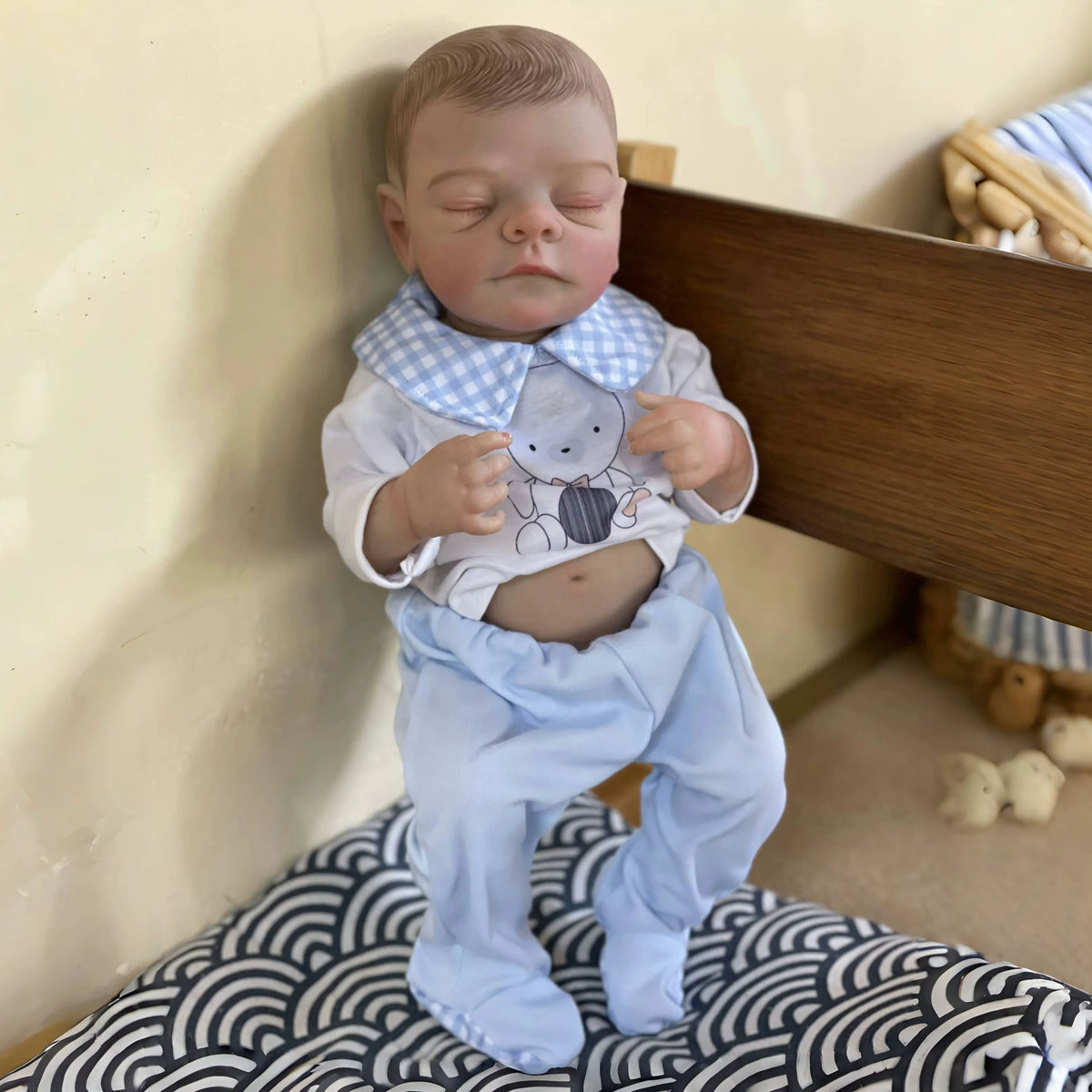 Lalka Reborn 48 cm – realistyczny chłopiec z pełnego miękkiego winylu