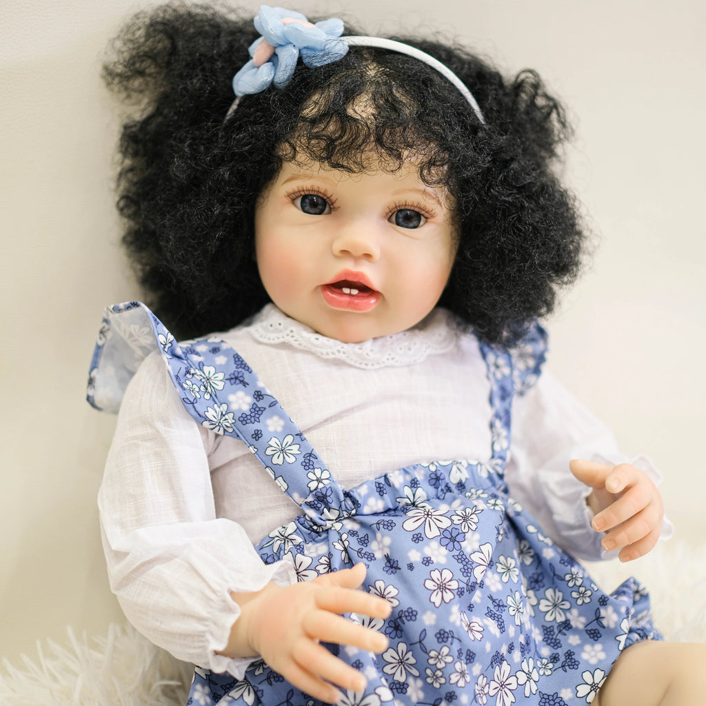 Lalka Reborn Lottie 60 cm – realistyczna lalka niemowlęca z miękkim korpusem