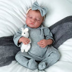 Lalka Reborn Levi 45 cm – realistyczna śpiąca dziewczynka