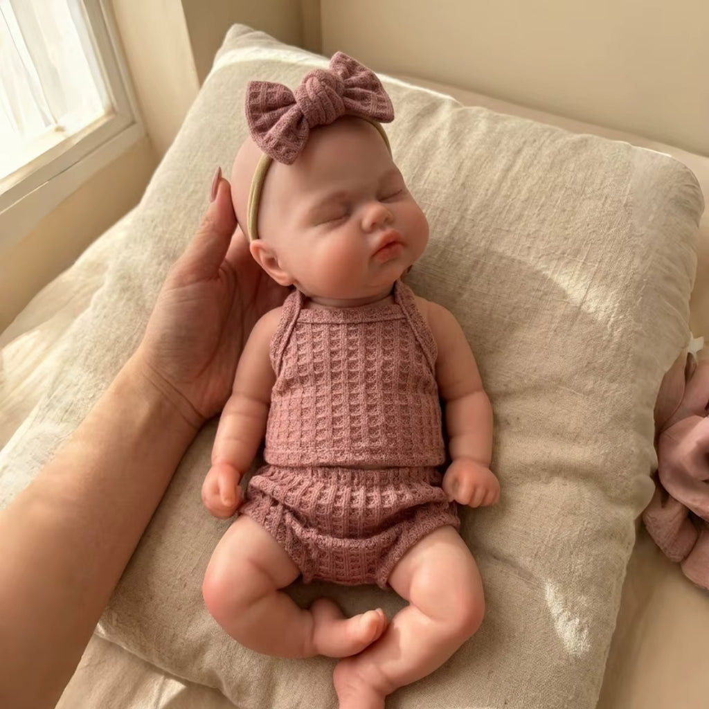 Lalka Reborn 33 cm – realistyczna dziewczynka z miękkiego silikonu